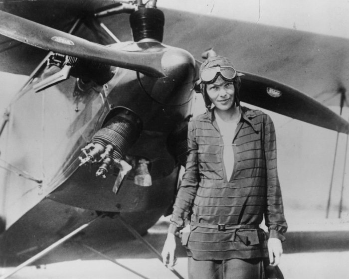 Amelia earhart conspiracy disappearance